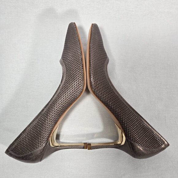 DONALD J PLINER Platino Metallic Brush Off LEATHER Point Toe Heel Pump Size 8.5M - Picture 11 of 17